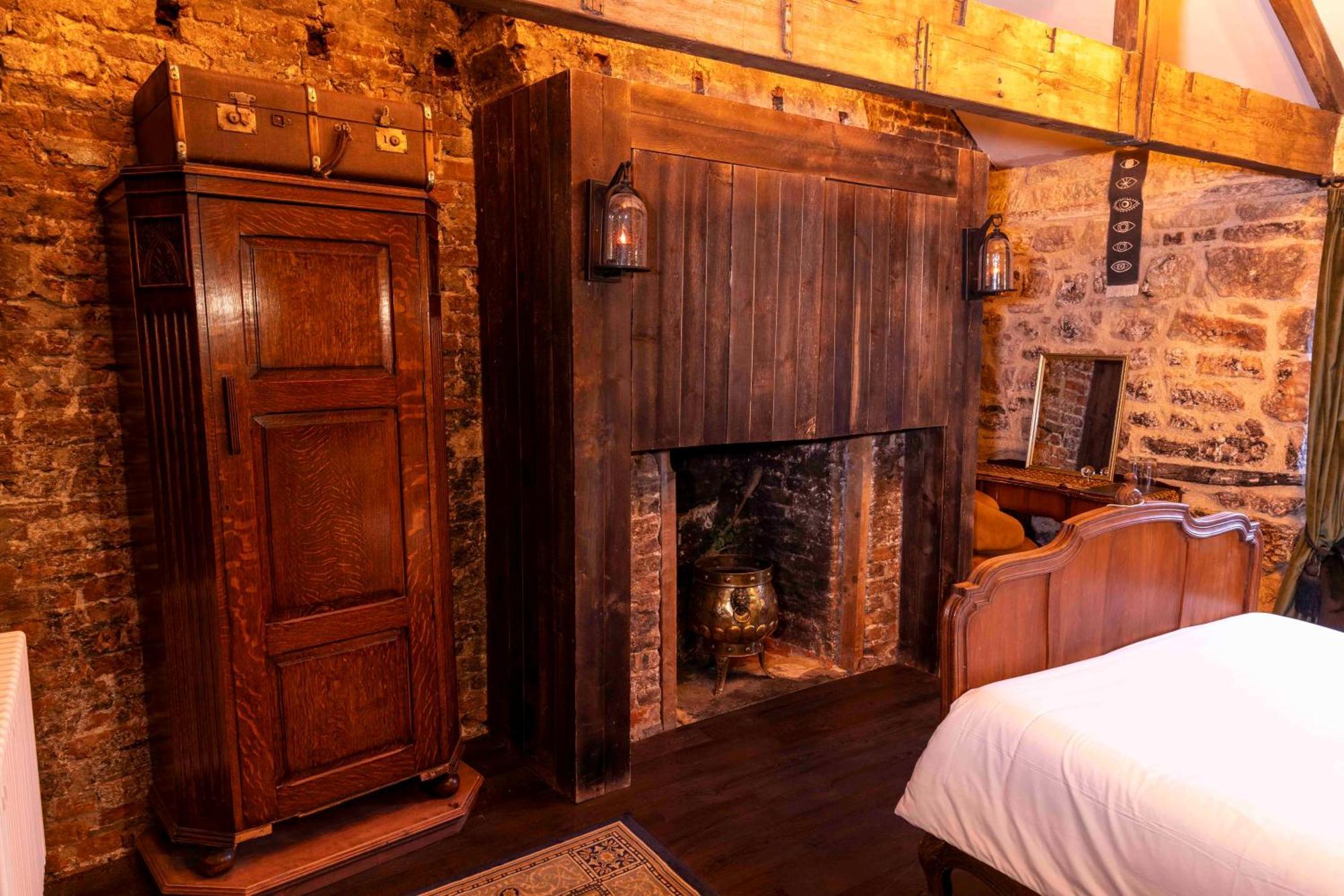 The Dirty Bottles Hotel Alnwick Eksteriør billede